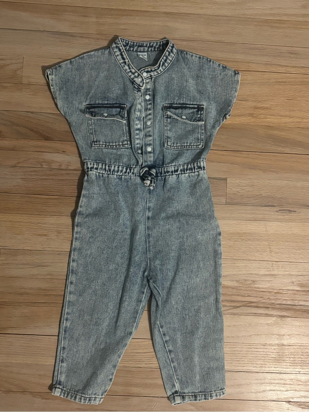 SHEIN Gray Acid Wash Denim Kids One-Piece Jumpsuit